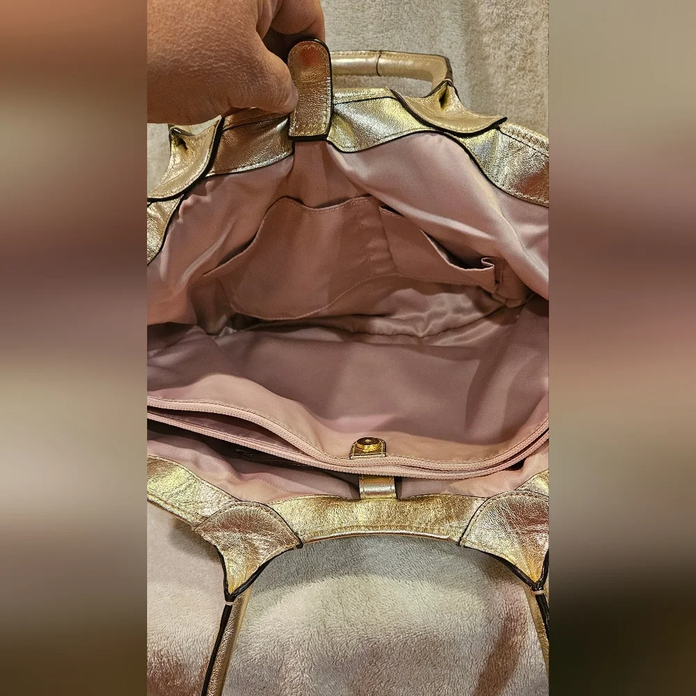 COACH SIGNATURE FLORAL TOTE PURSE - Picture 7 of 8